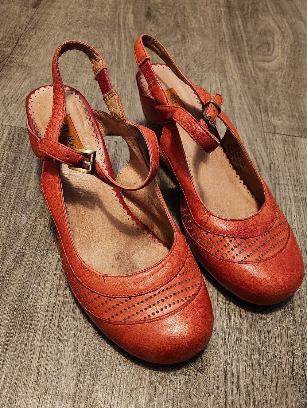 Retro Miz Mooz Expo Slingback Pumps